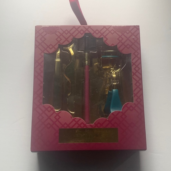 NIB 5 Pc. Eye Tool Set for Brows and Lashes - Picture 1 of 4